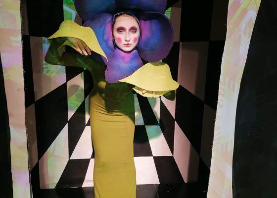 Alice im Wunderland, Theater Kulturbrigaden, Theater Fletch Bizzel, Regie: Rada Radoijcic
